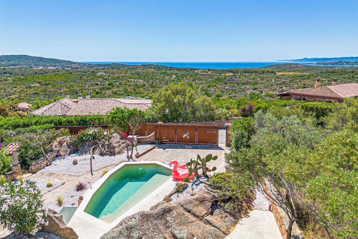 Villa Blue Horizon - Sardinia - Exterior - 7LivesCollection - 1