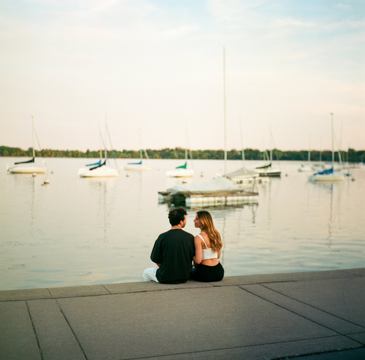 Lyndale-Rose-Garden-engagement-R&K-Will-DeGraw-Clever-Disarray-32