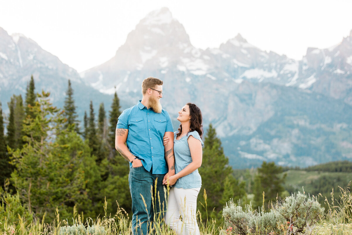 Idaho-Falls-wedding-mountain
