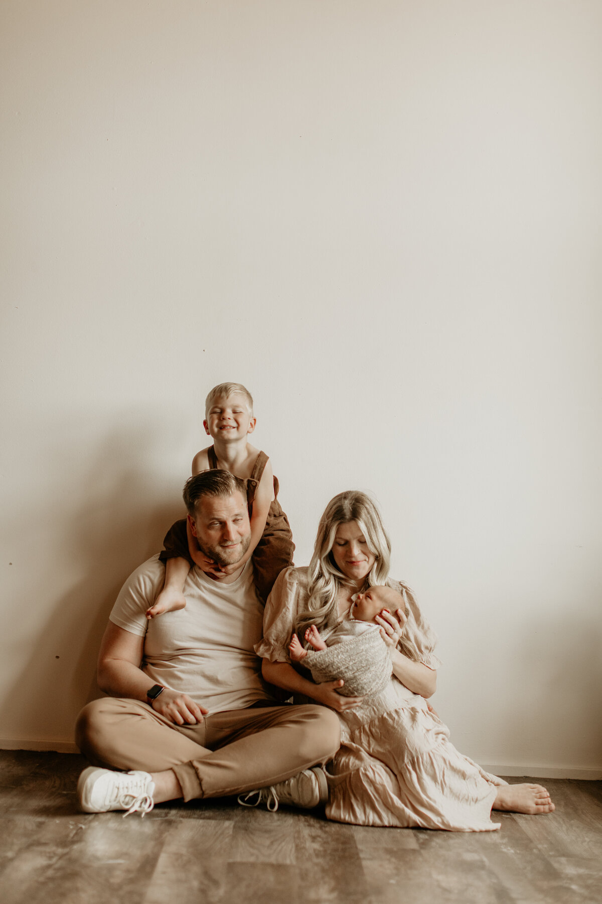 Kansas-City-Family-Photographer--46