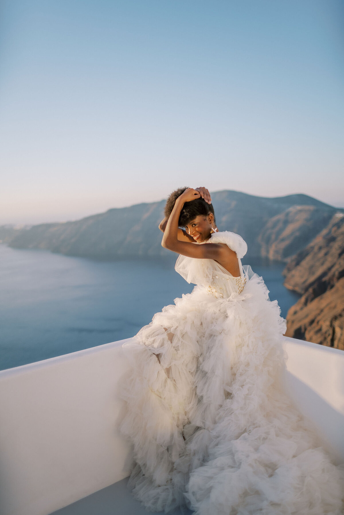Greece Bridal Session Rocabella Santorini Millia London Gown Vicki Grafton Photography711