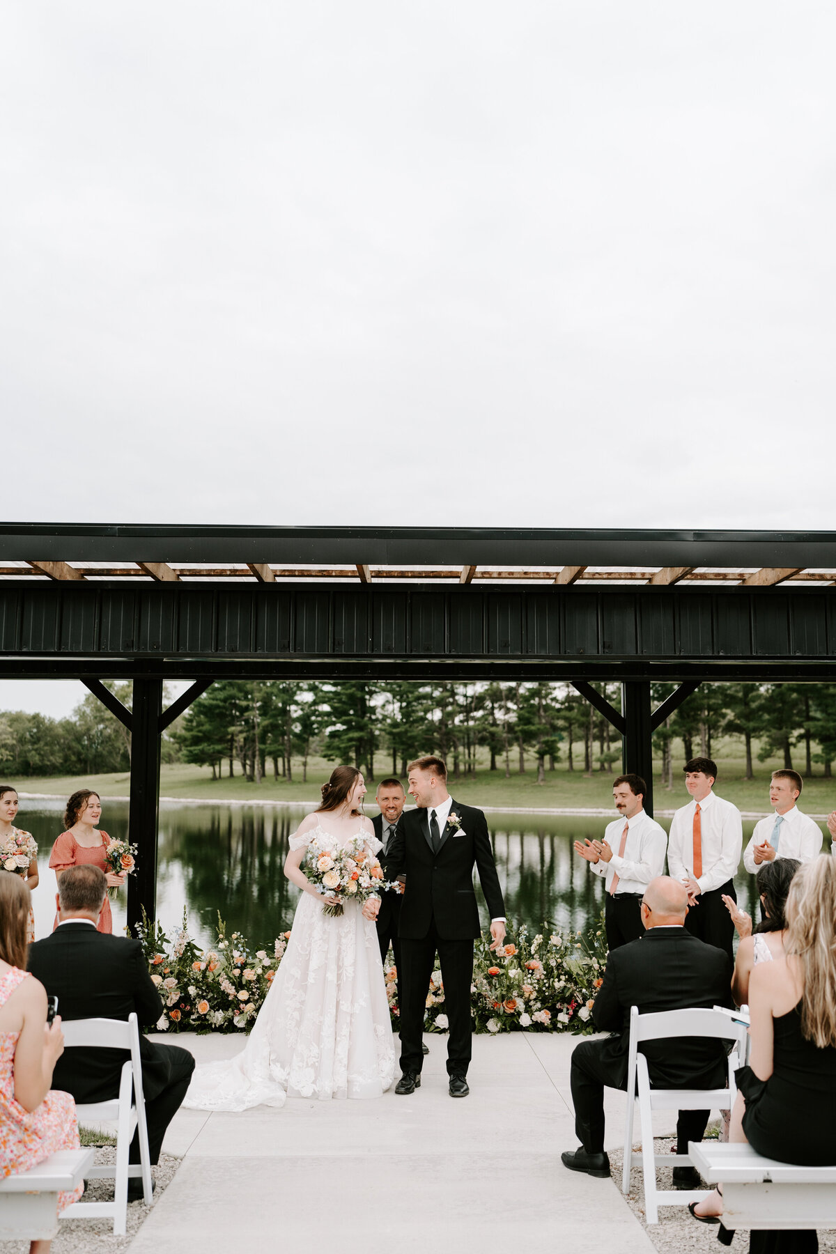 kraber-the-gathering-grounds-iowa-wedding-114