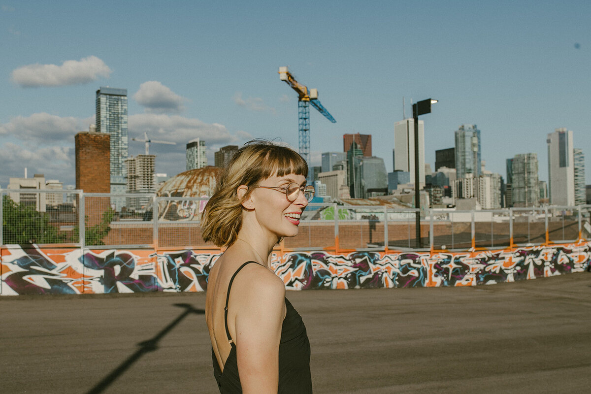 toronto-city-elopement-kensington-market-freespirited-romantic-fun-authentic-wedding-photography-2557