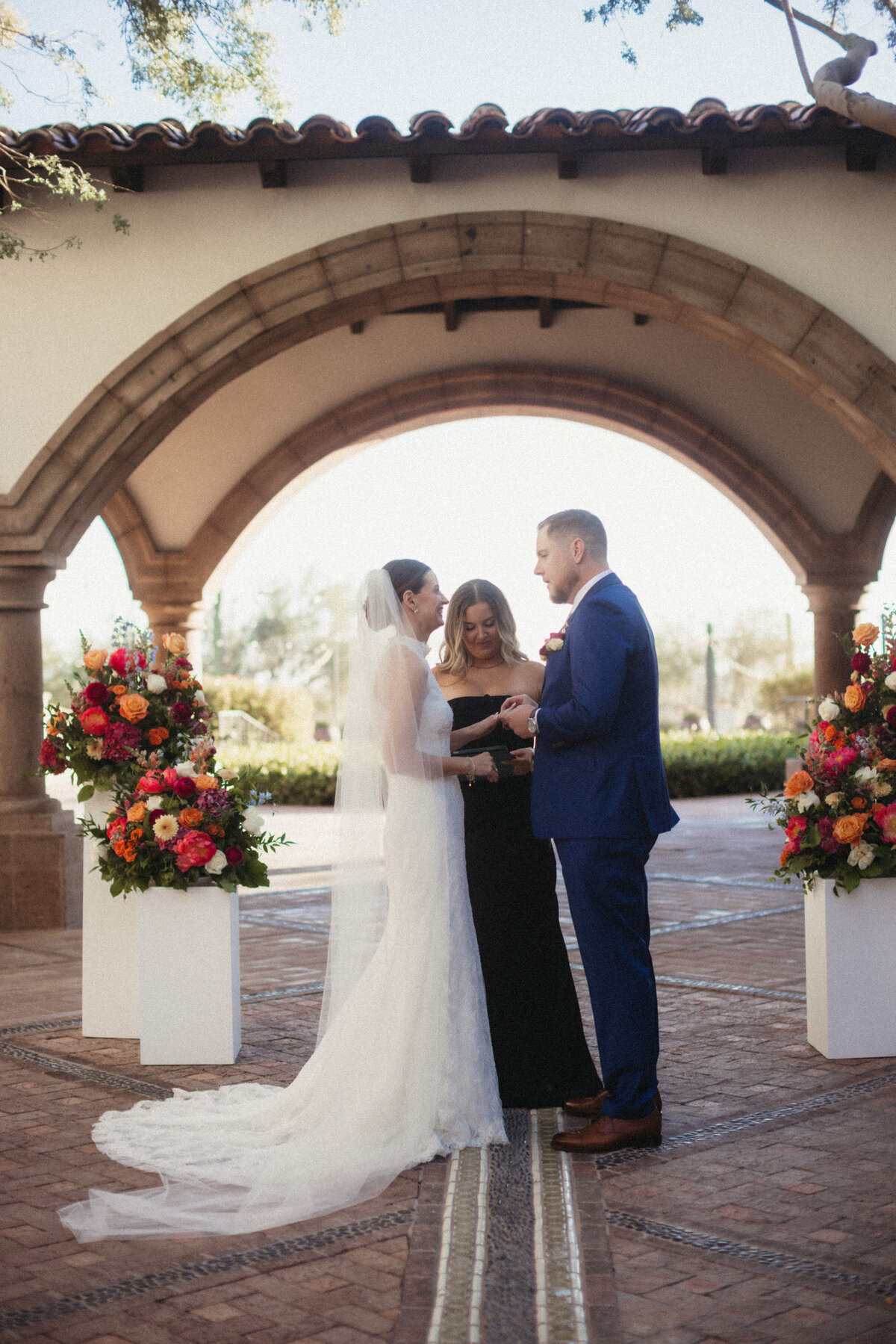 Sarah & Steven Wedding Sneak Peeks-206