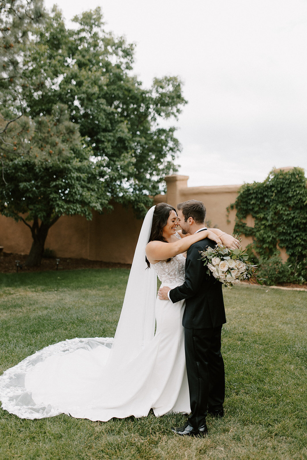 Kylie & Nick Wedding Sneaks _ Cait Swithers Photo & Films CO-10