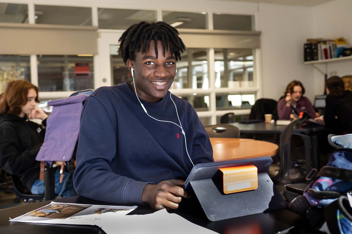 LinneaFarnsworth_Photography_Upper_School_HighSchool_Marketing_WashingtonDC_Virginia