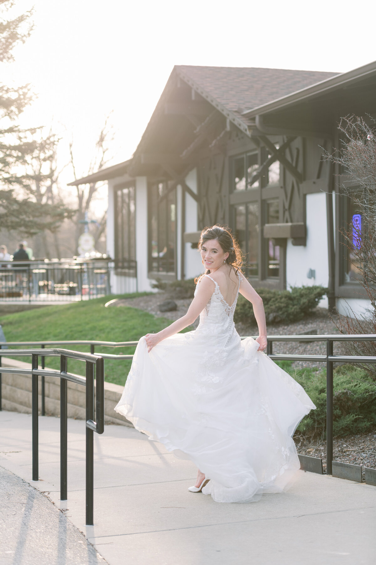 Sarah-Andrew-Milwaukee-Wedding-Bride-Solo-Portraits-67