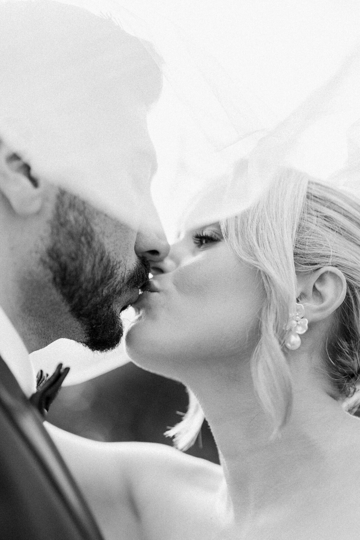 Bride + Groom Portraits4-5