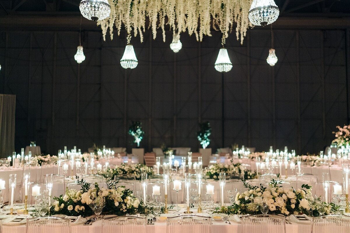 Airplane Hangar-Bermuda-Wedding-Dasfete-25