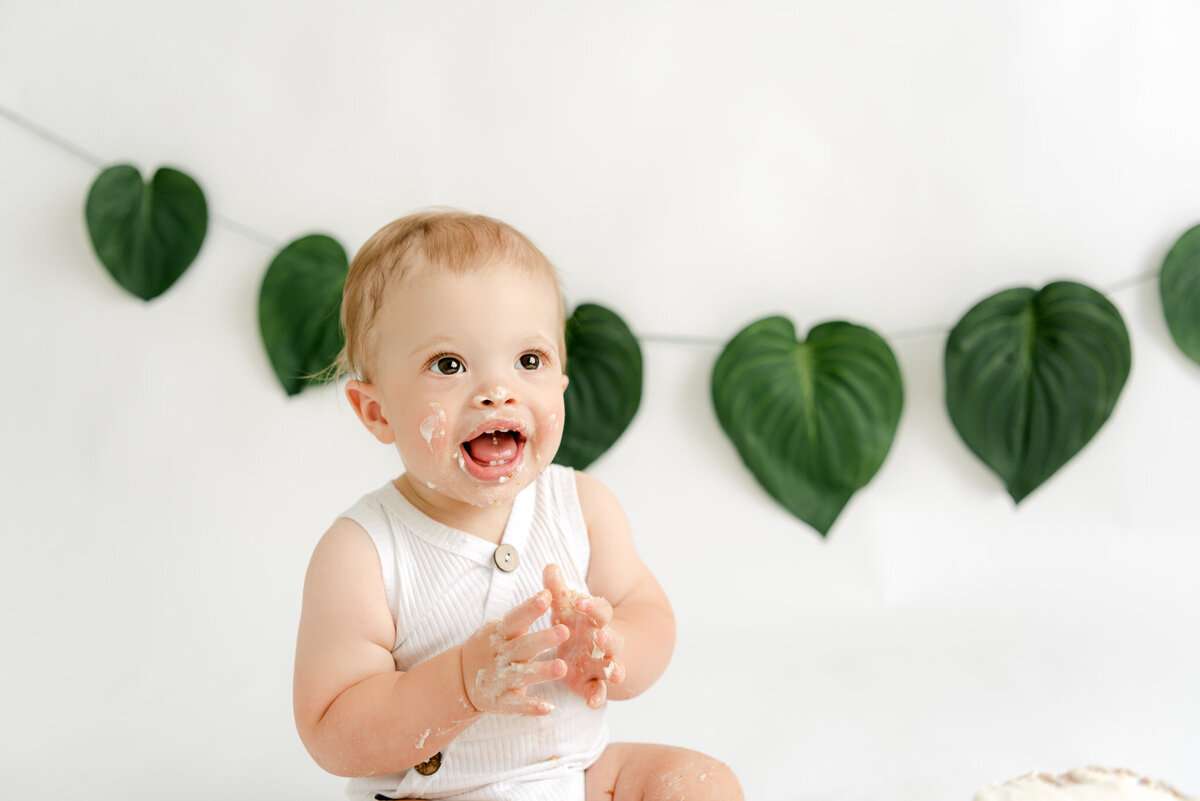 First birthday milestone session green