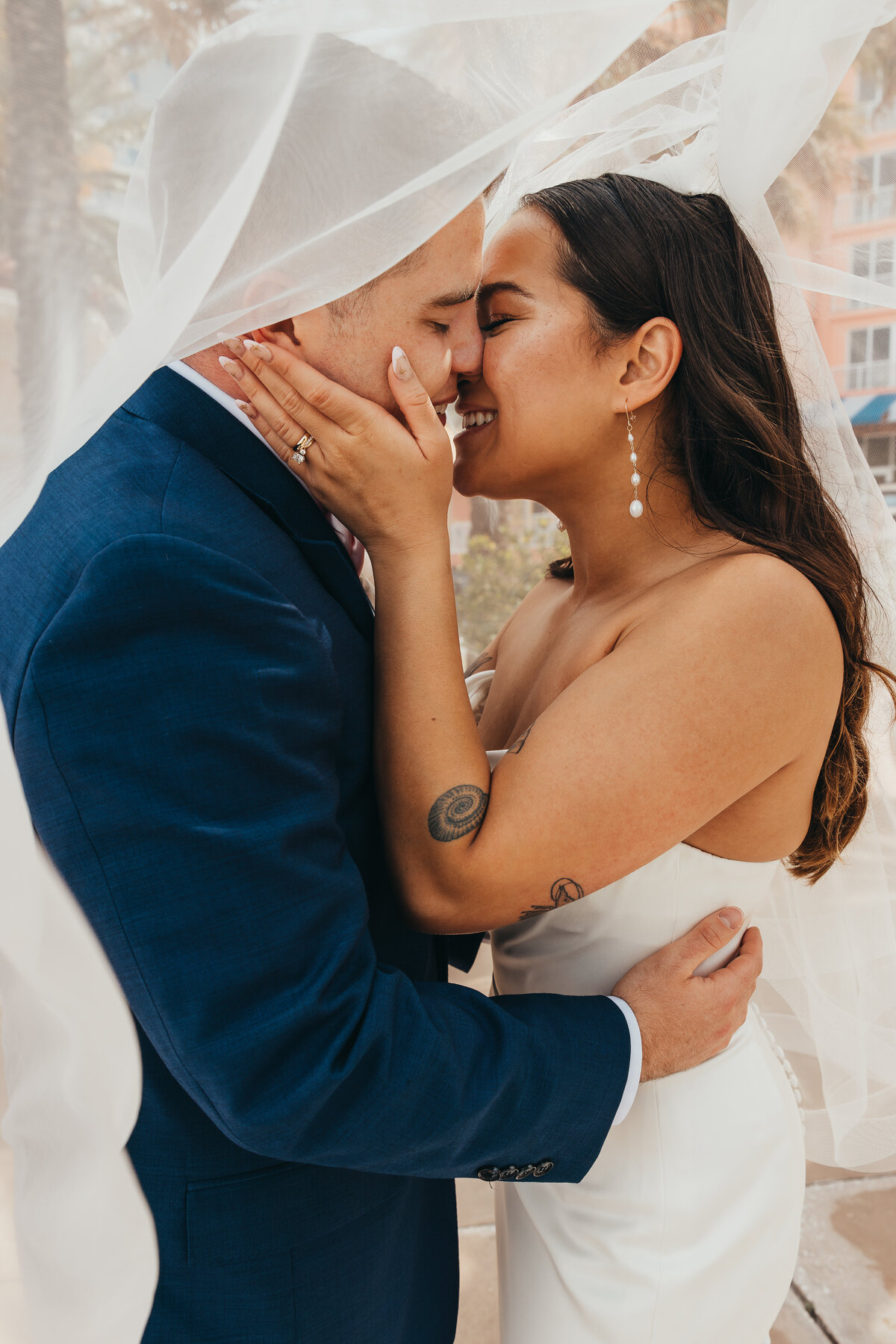 ariel-amir-photo-hyatt-clearwater-eloping-in-florida-chantilly-chic-planners-1