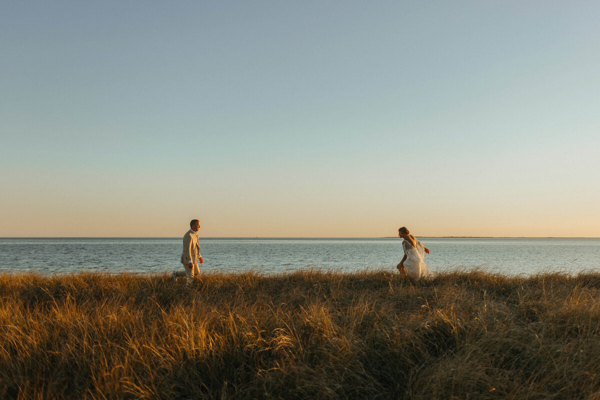cape-cod-golden-hour-wedding