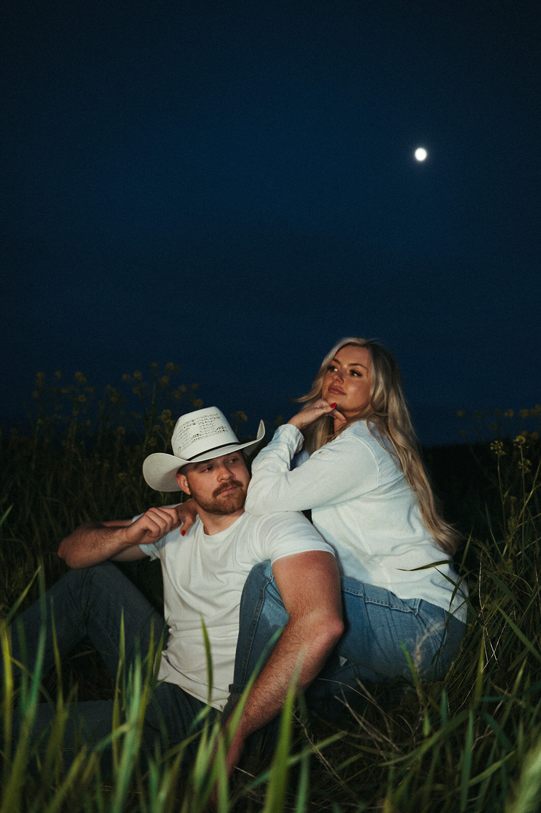presley-gray-nighttime-western-montana-engagement0064