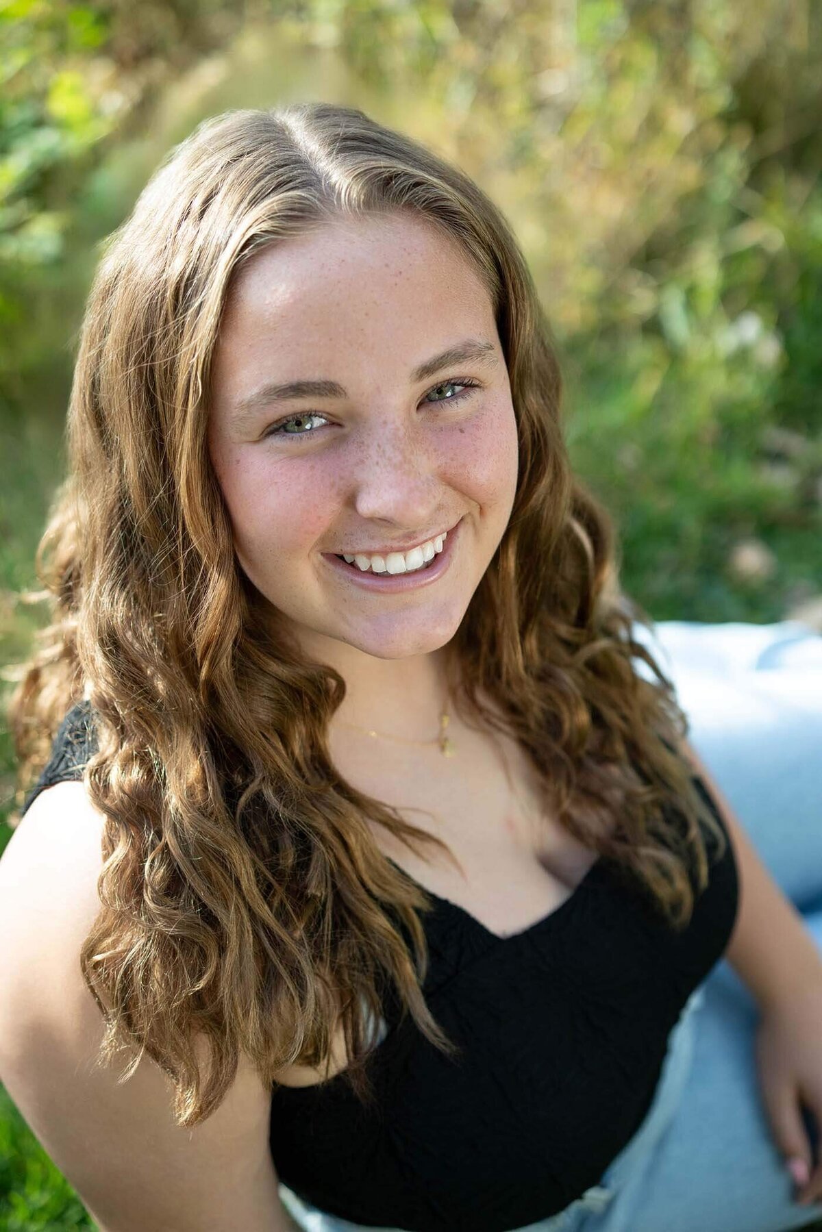 close-up-of-senior-girl-in-field