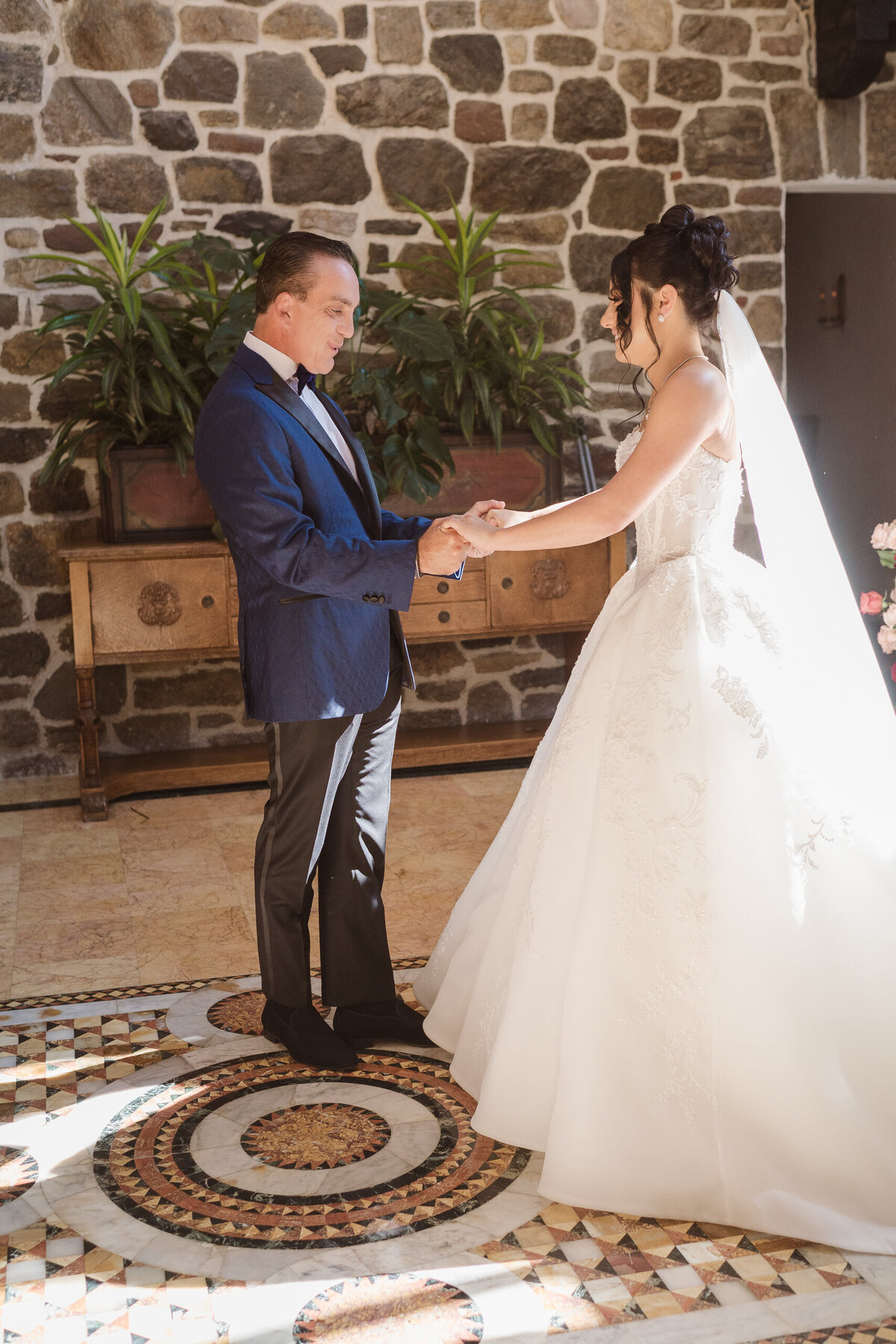 first look of bride and her dad