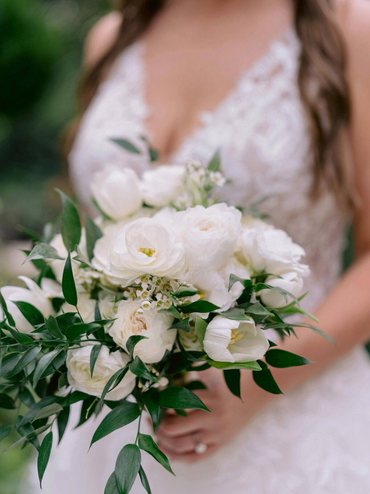 organic-white-bouquet