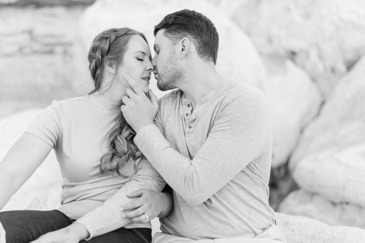 Paint Mines Interpretive Park El Paso Colorado Engagement Session Light and Airy Romantic Pictures Elena Spraguer Photography 0078