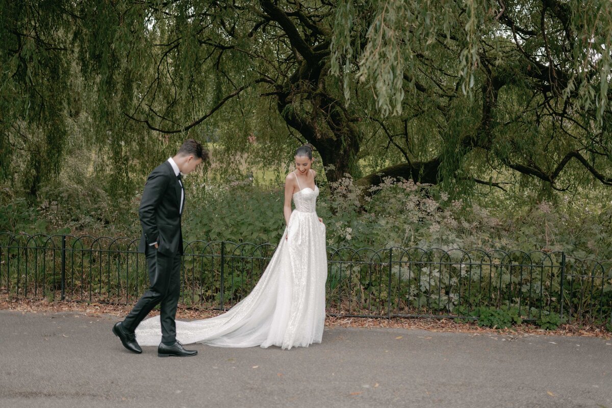 Flora_And_Grace_London_Editorial_Weddng_Photographer-4