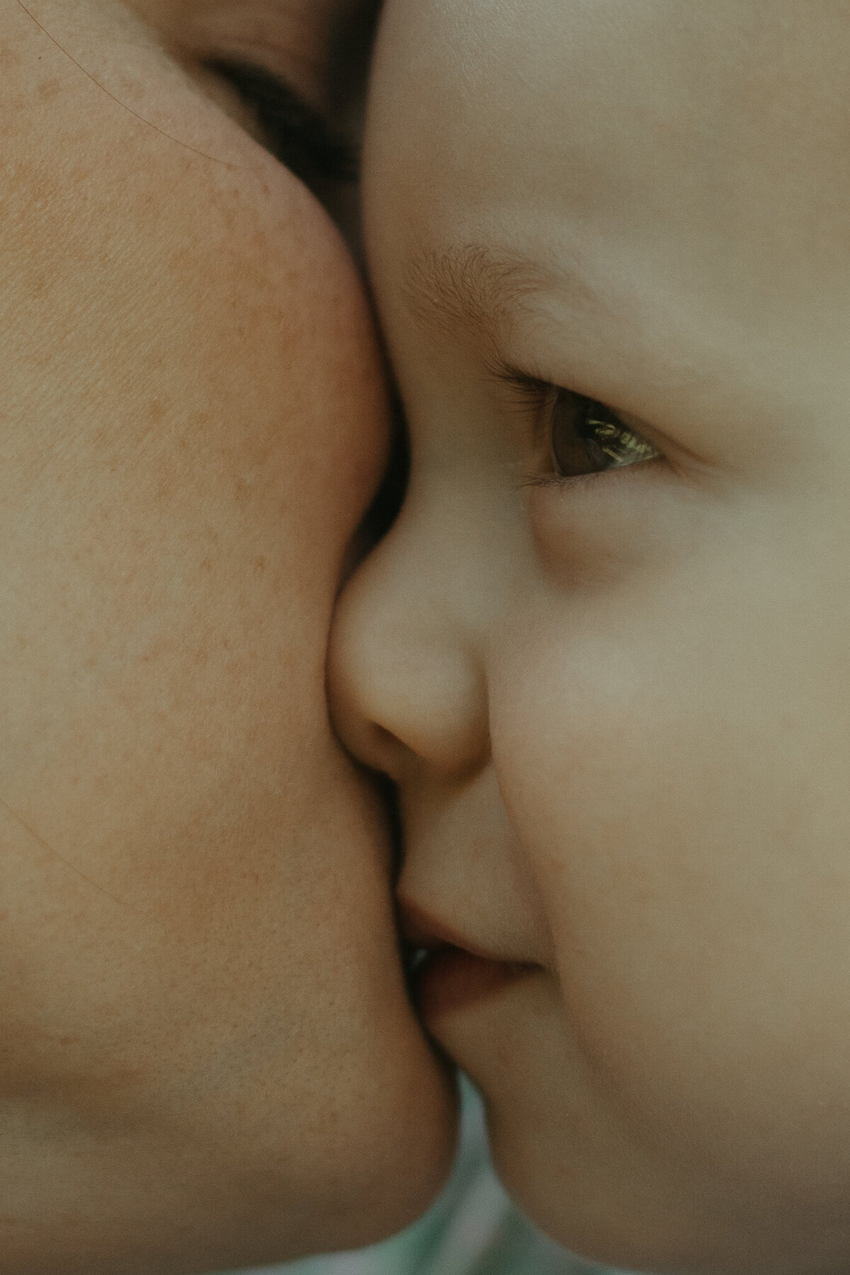 Atlanta-Lifestyle-Photography-Newborn-Session_9