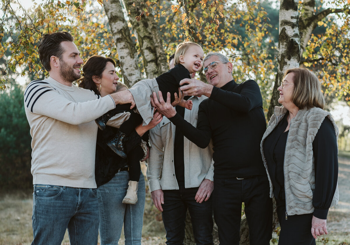 Marianne Bal Photography Familyshoot Lizzy van Son Zandverstuiving Rosmalen-9