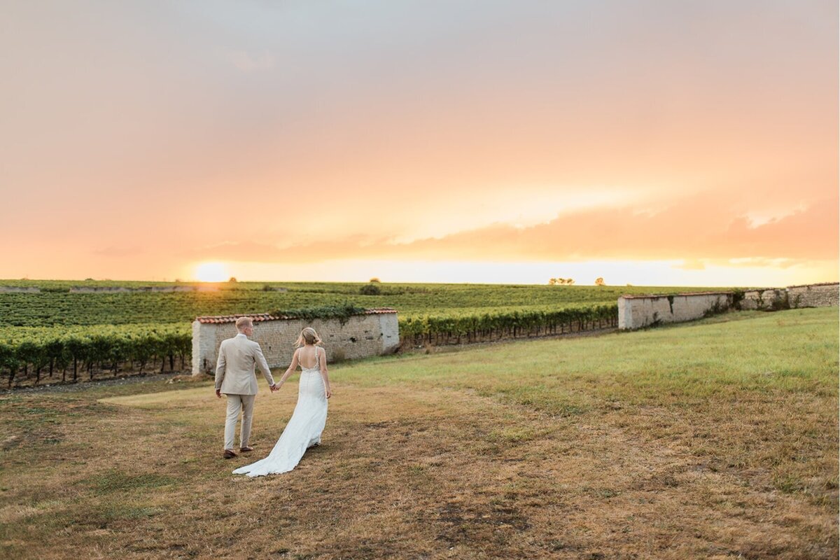 sunset-wedding-chateau