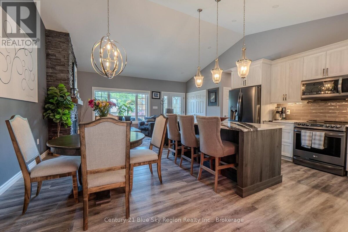 Callander Real Estate 14