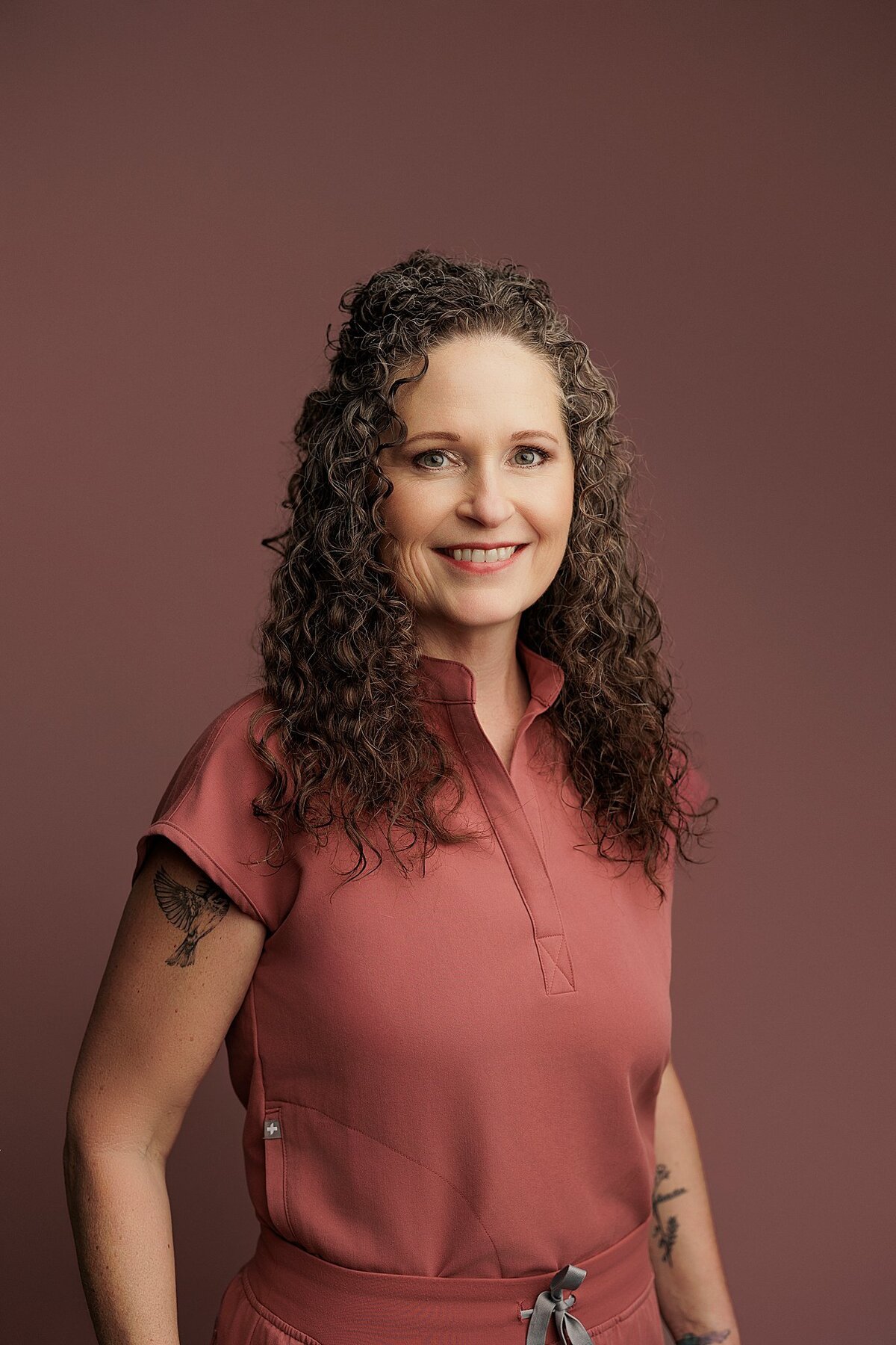 Modern personal branding headshot of female entrepreneur at Pflugerville portrait studio