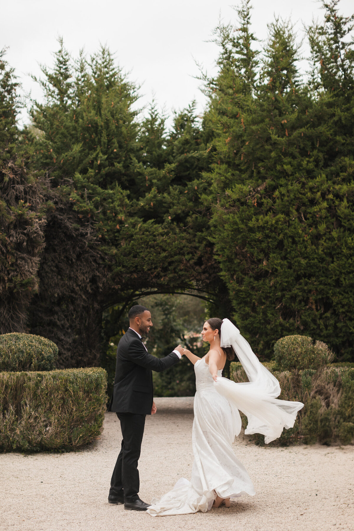 California based wedding photographer shooting weddings in destinations like France, Italy and Spain.