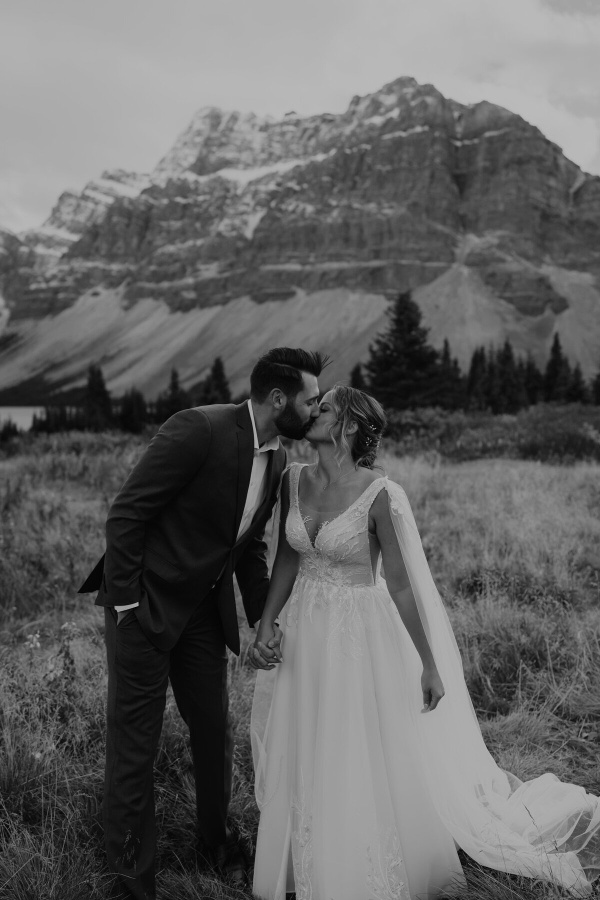 BanffElopementPhotographerJordan&Michael-07371-2