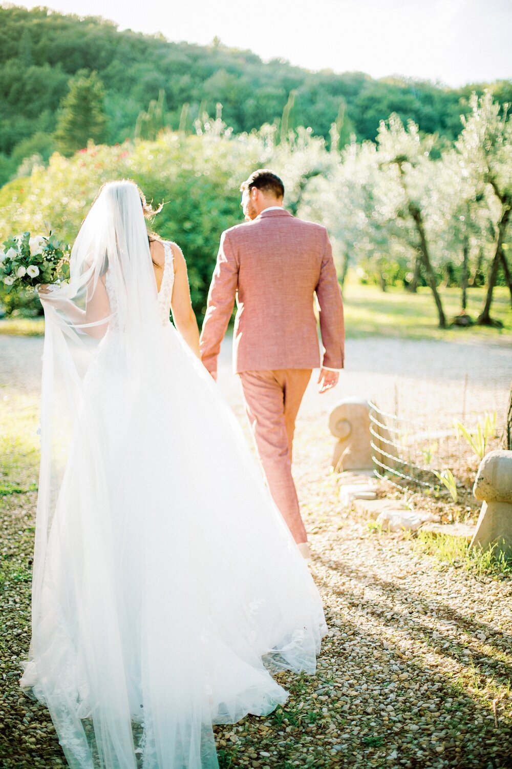 castello-pratelli-tuscany-destination-wedding-film-analog-stefano-degirmenci_0021