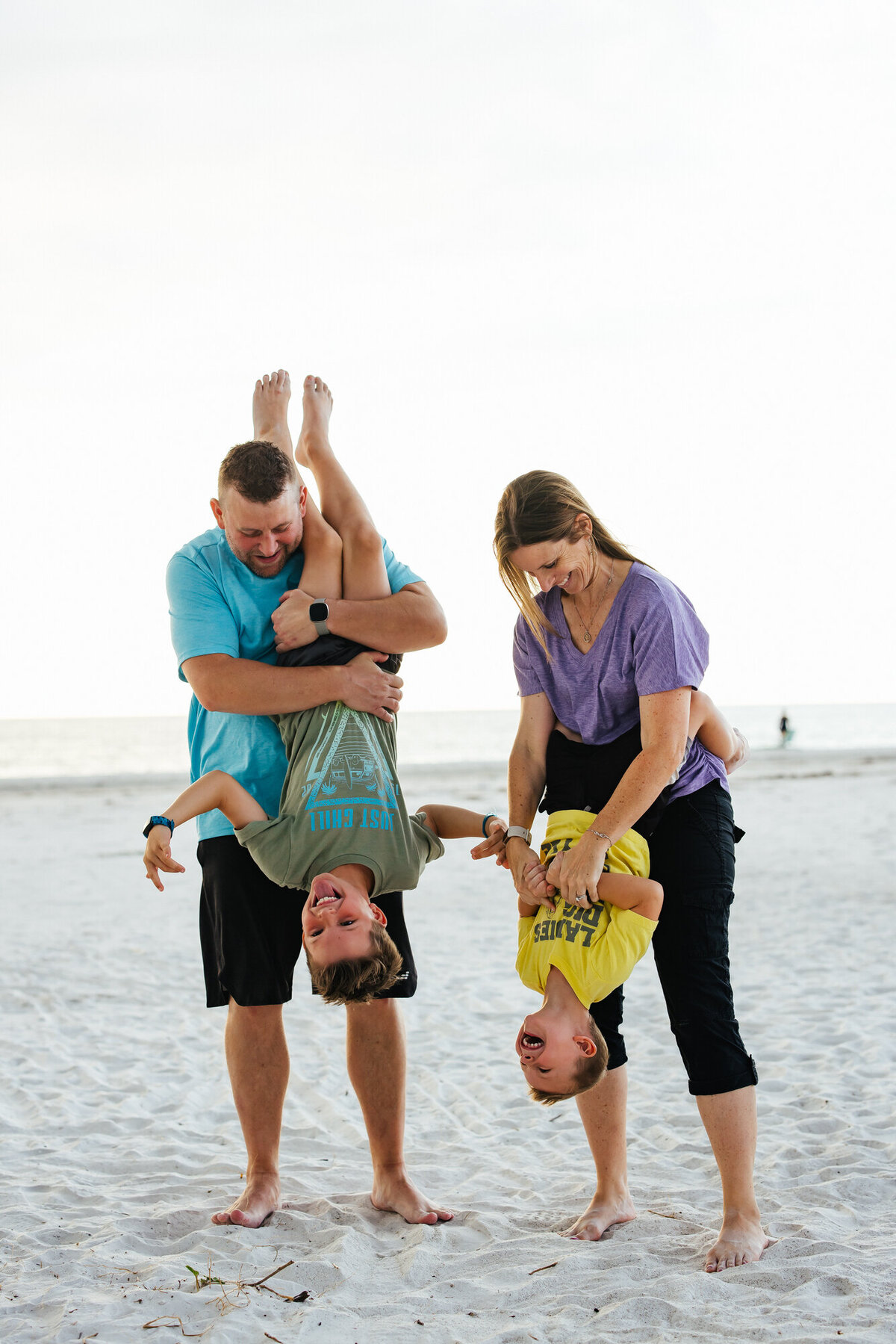 Leslie-Gail-Extended Family-Session-St-Pete-48