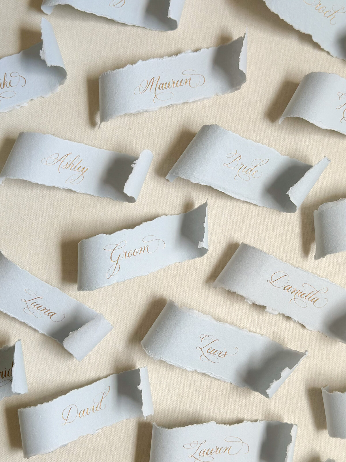 Scroll place cards blue
