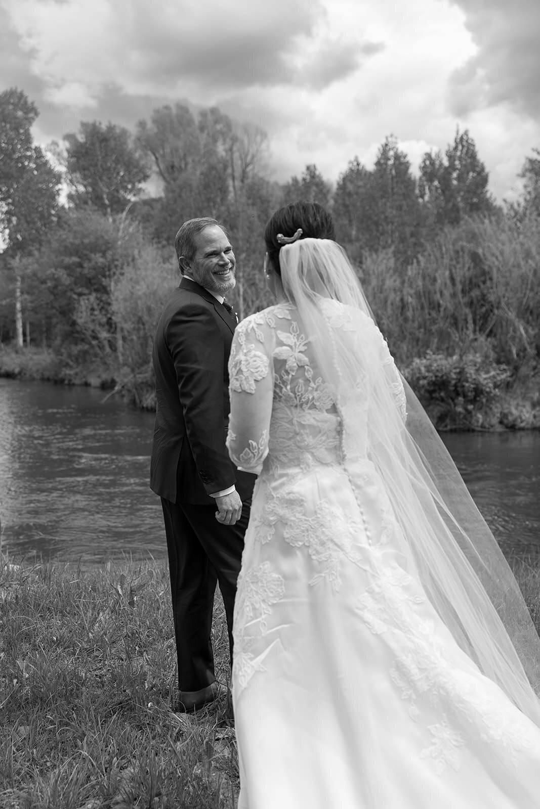 snake-river-ranch-jackson-wyoming-wedding-33