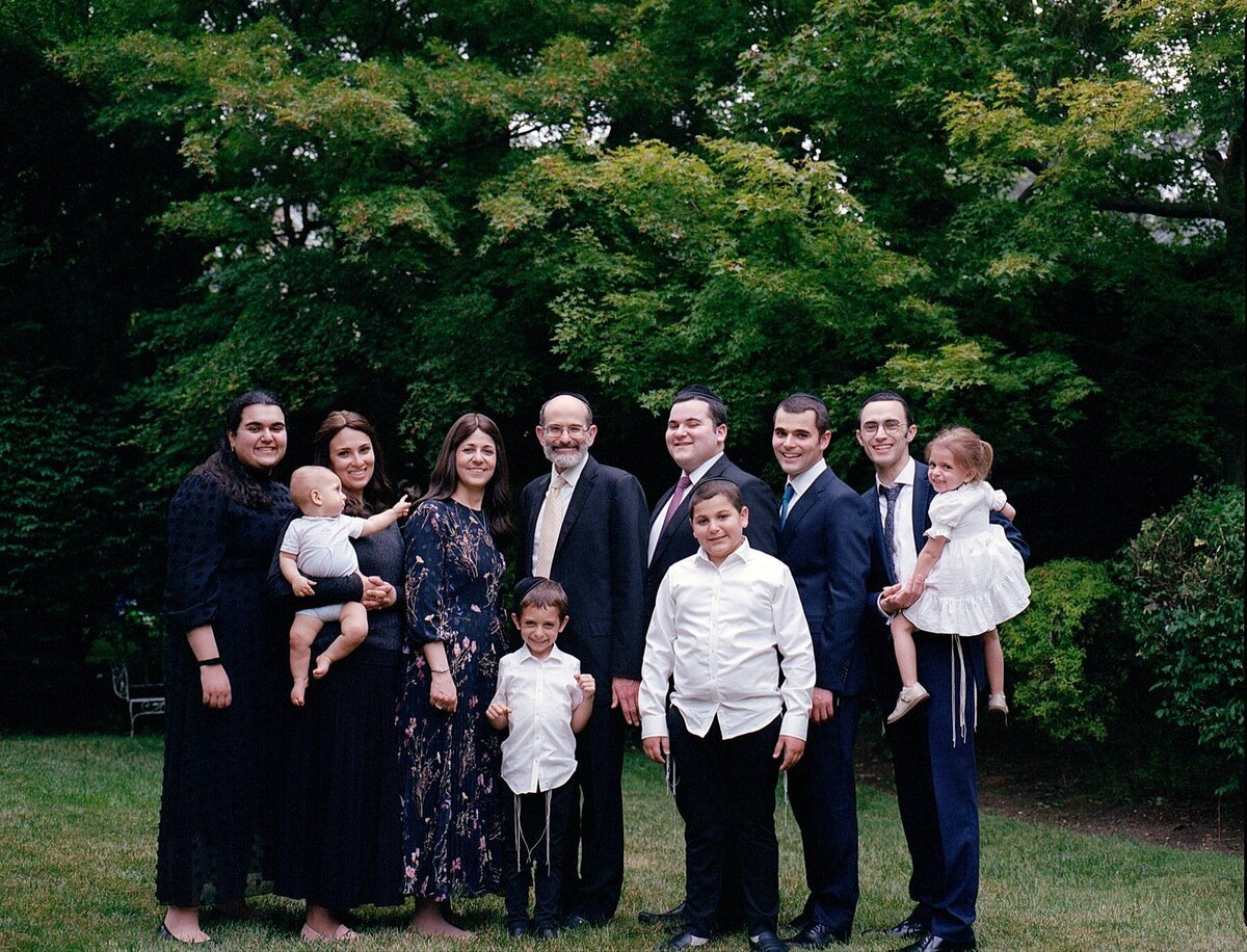 family event photographer, intimate event photographer, family photographer, analog photographer long island ny, long beach ny family photographer