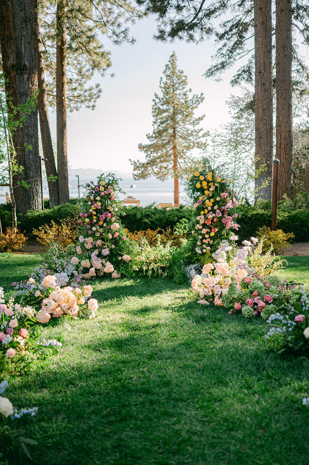 Lake-Tahoe-Wedding-Sarah-Woods-Photography-178