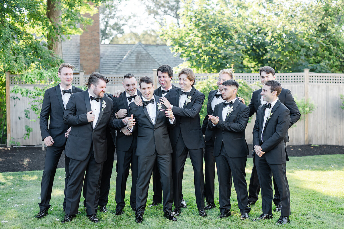 Hailey&AnthonySneaks-109