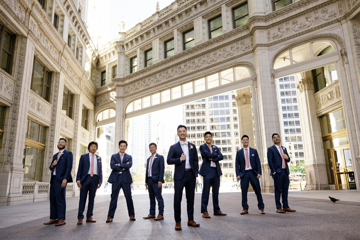 Aspen-Avenue-Chicago-Wedding-Photographer-Ivy-Room-Korean-Elegant-Modern-Romantic-Timeless-Jenny-Yoo-Elegant-Event-Lighting-City-True-To-Color-Photojournalism-39