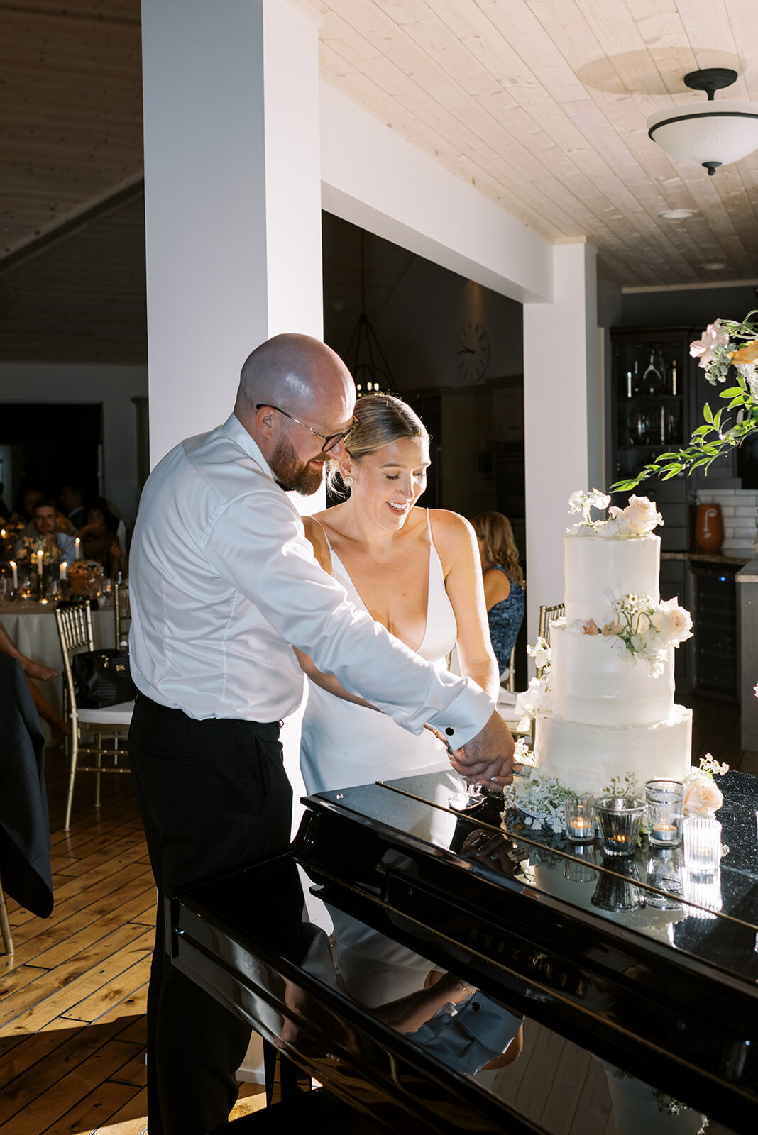 minted-photography-okanagan-kelowna-destination-wedding-photographer-wedding-kelowna-estate-wedding-madison-and-brandon-117