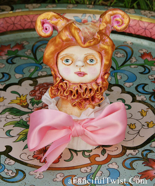 freya-raspberry-macaron-lemonette-1