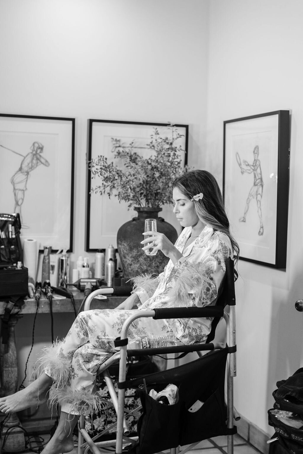 Candid_NikiRhodesPhoto(165of168)