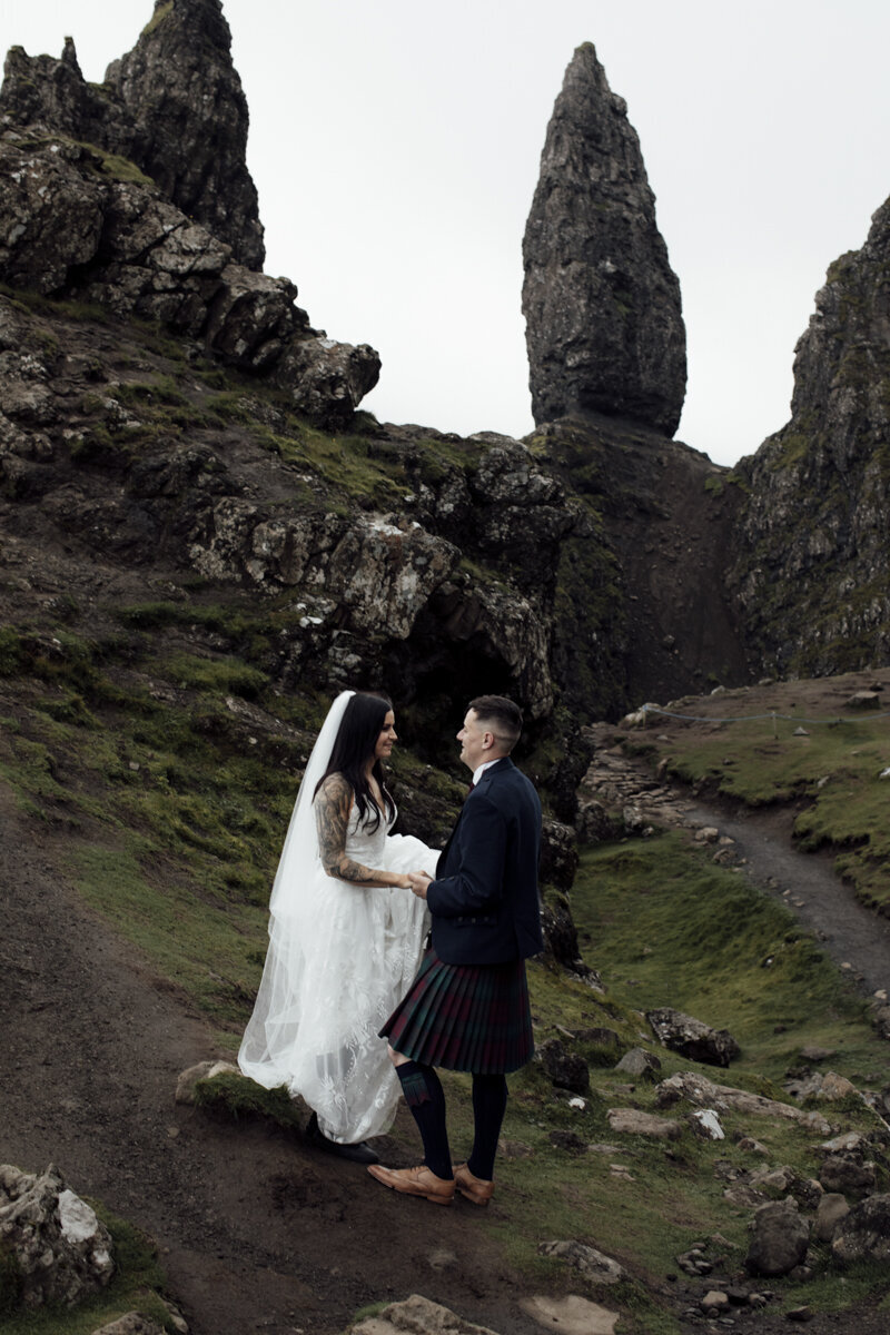 Liminal-Wonderland-Scottish-Skye-Wedding-Photographer057