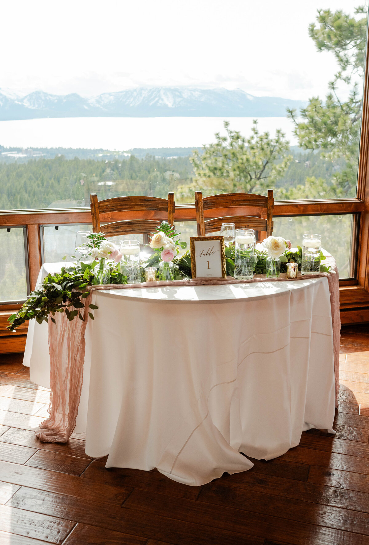 wedding-table-Lake-Tahoe