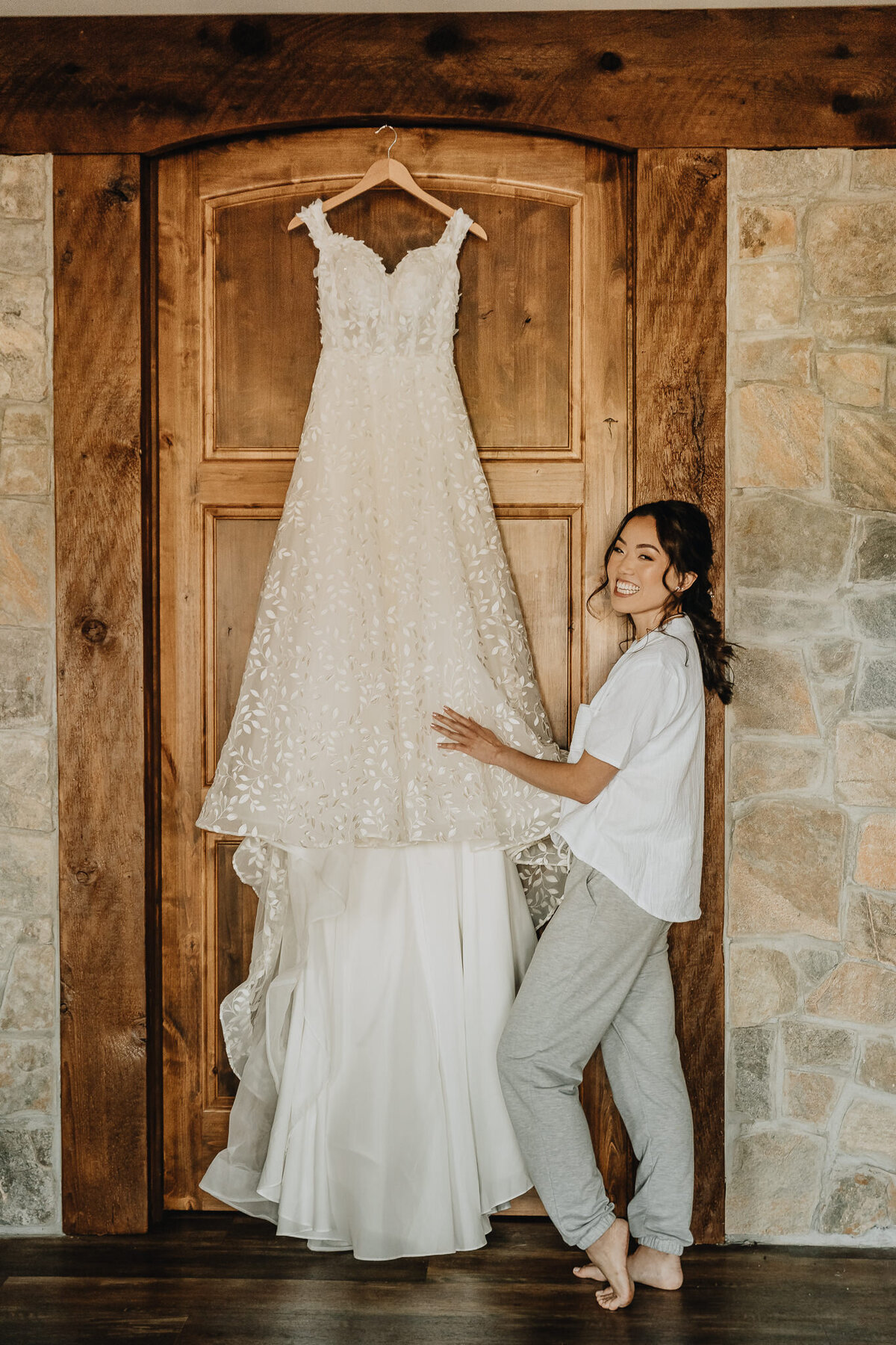 bride-getting-ready