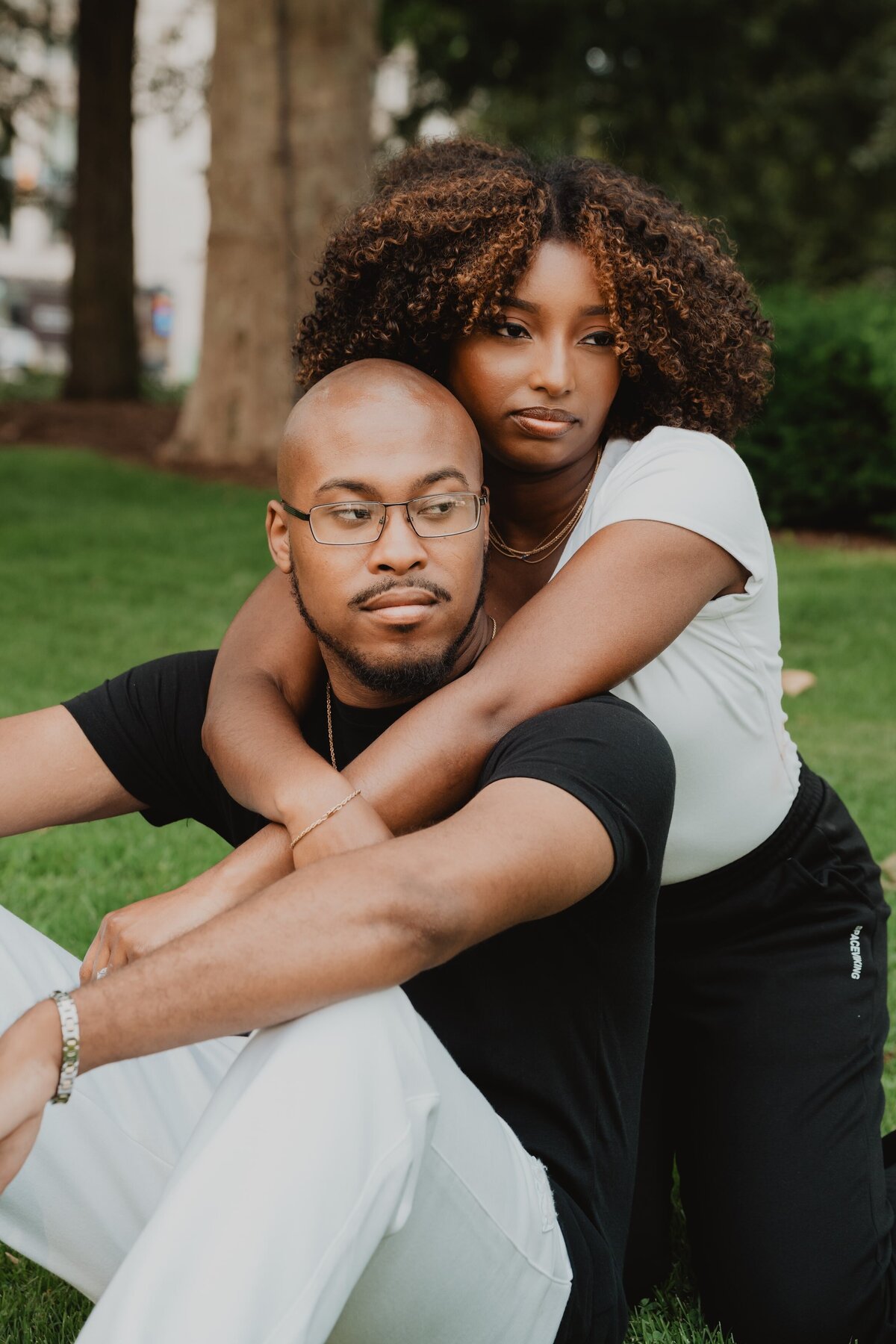 engagement-session-downtown-detroit-portraits