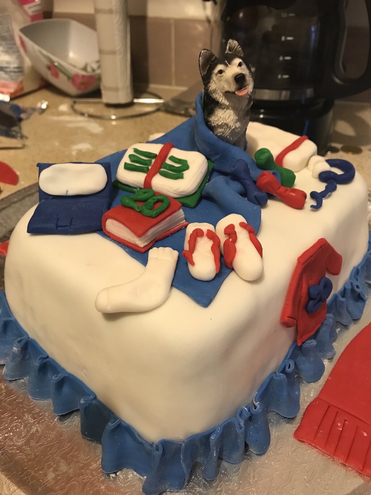 custom-cake-decorating-french-press