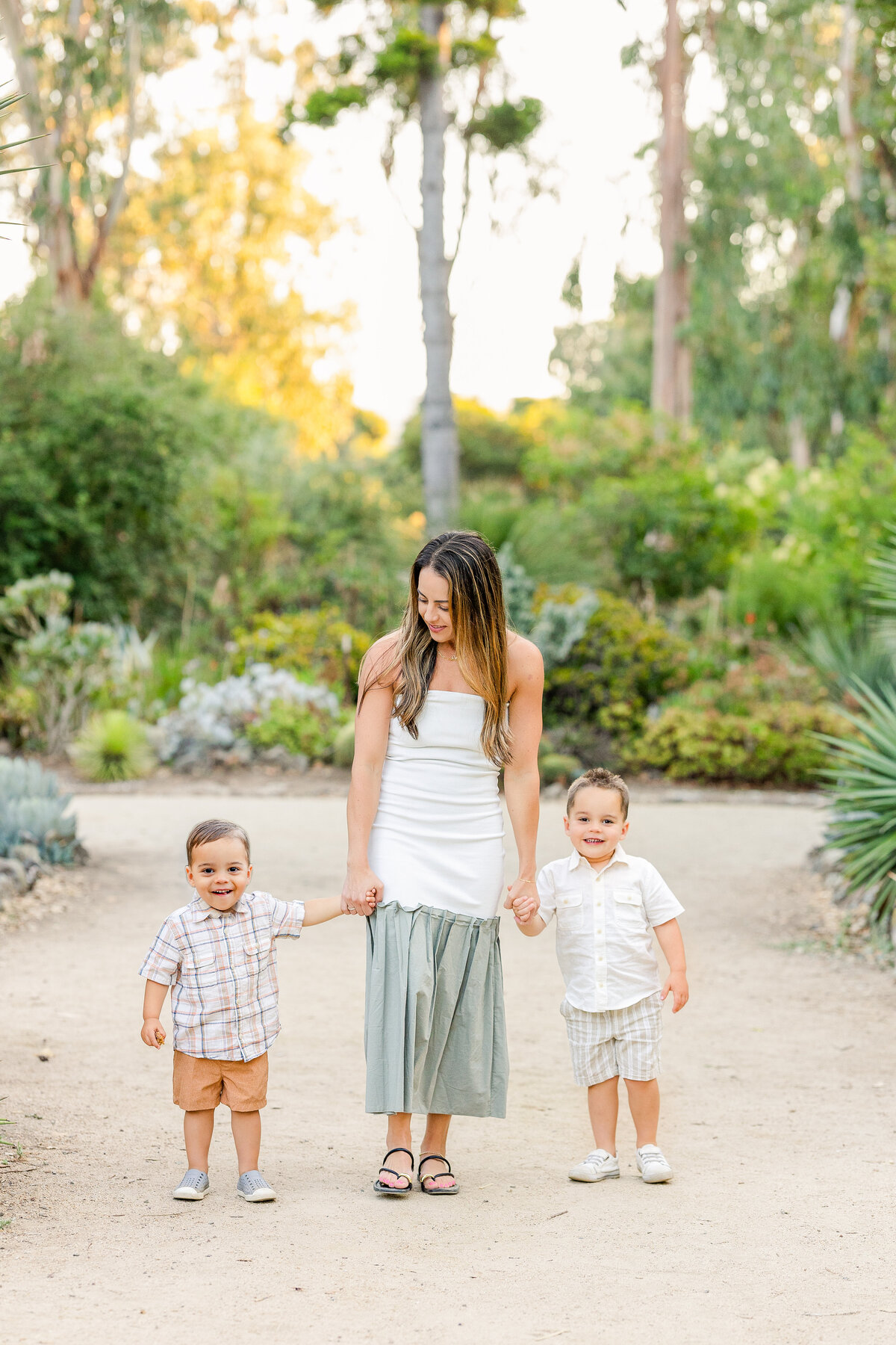 McCarthy Family Mini Session July 2024 - Hailey June Photography-1