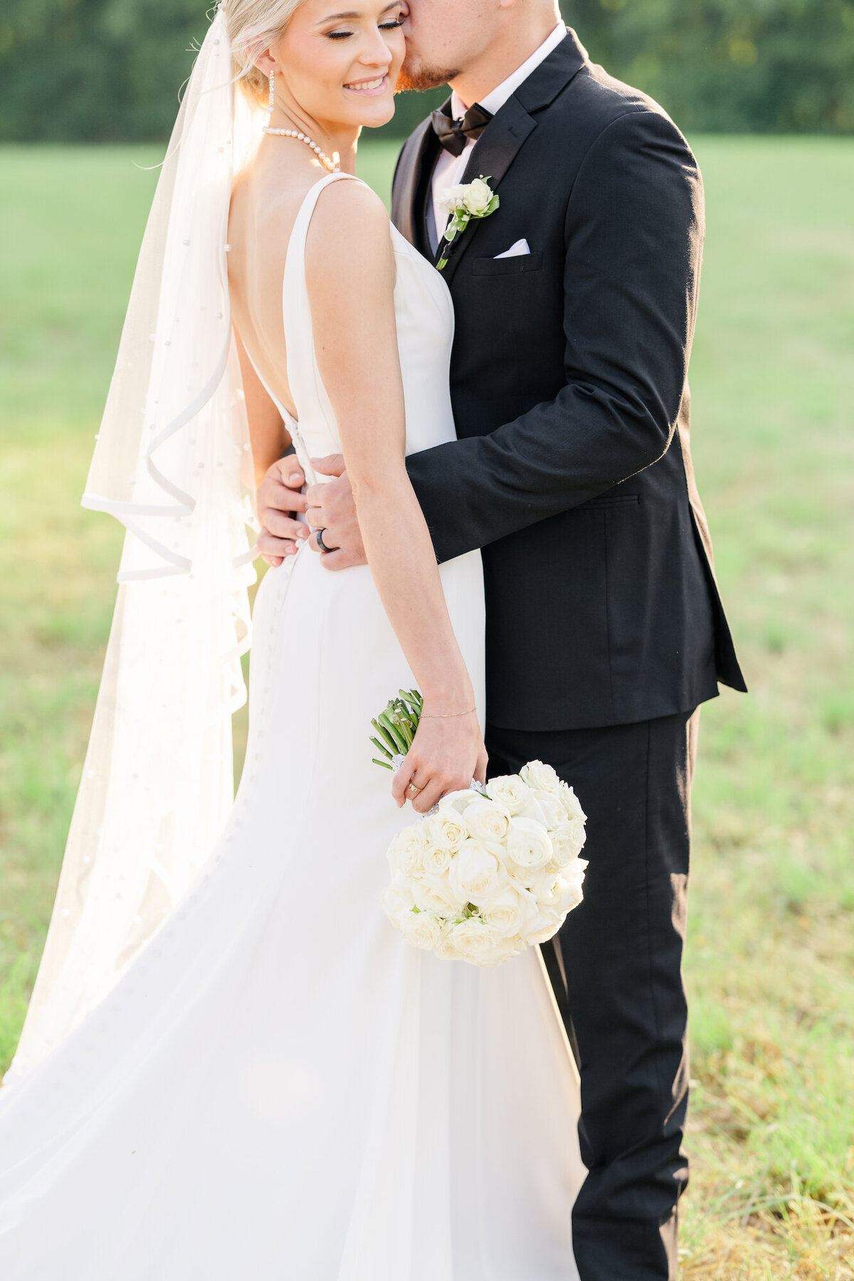 barn-at-white-oaks-wedding-murray-kentucky-108