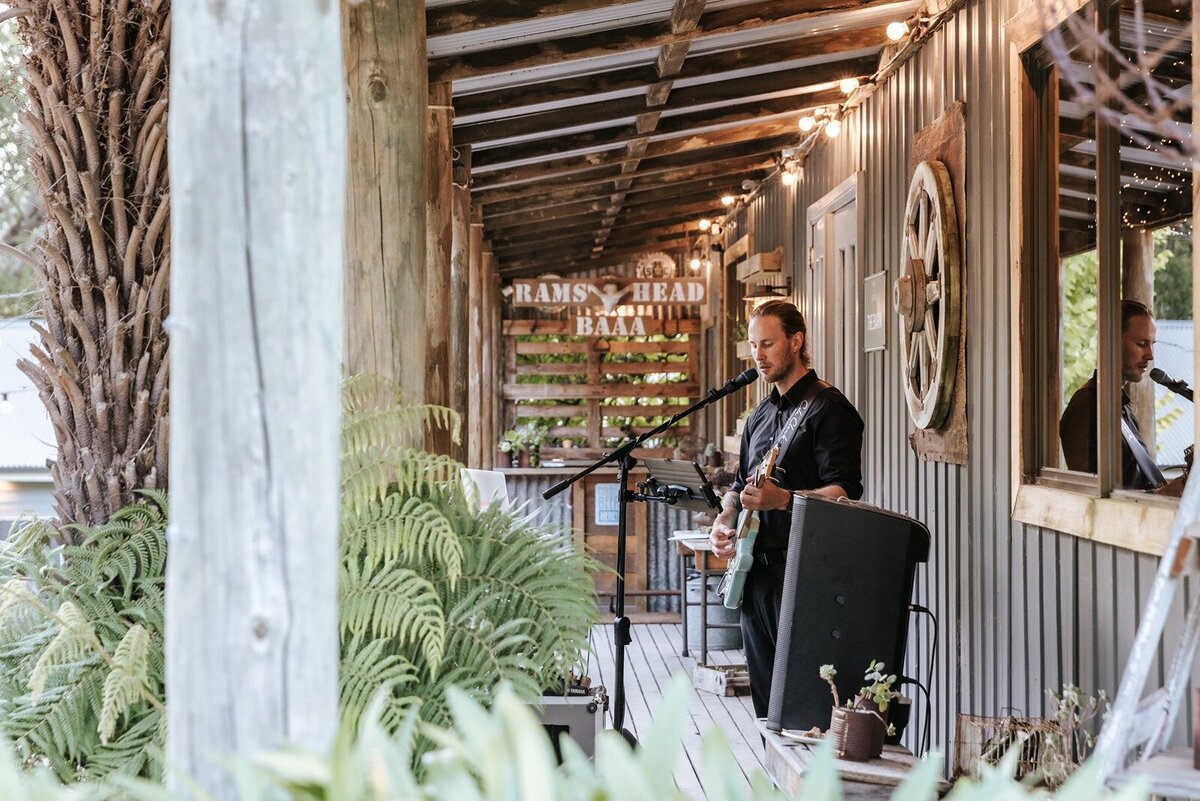 Elope-styled-micro-small-wedding-the-log-cabin-ranch56