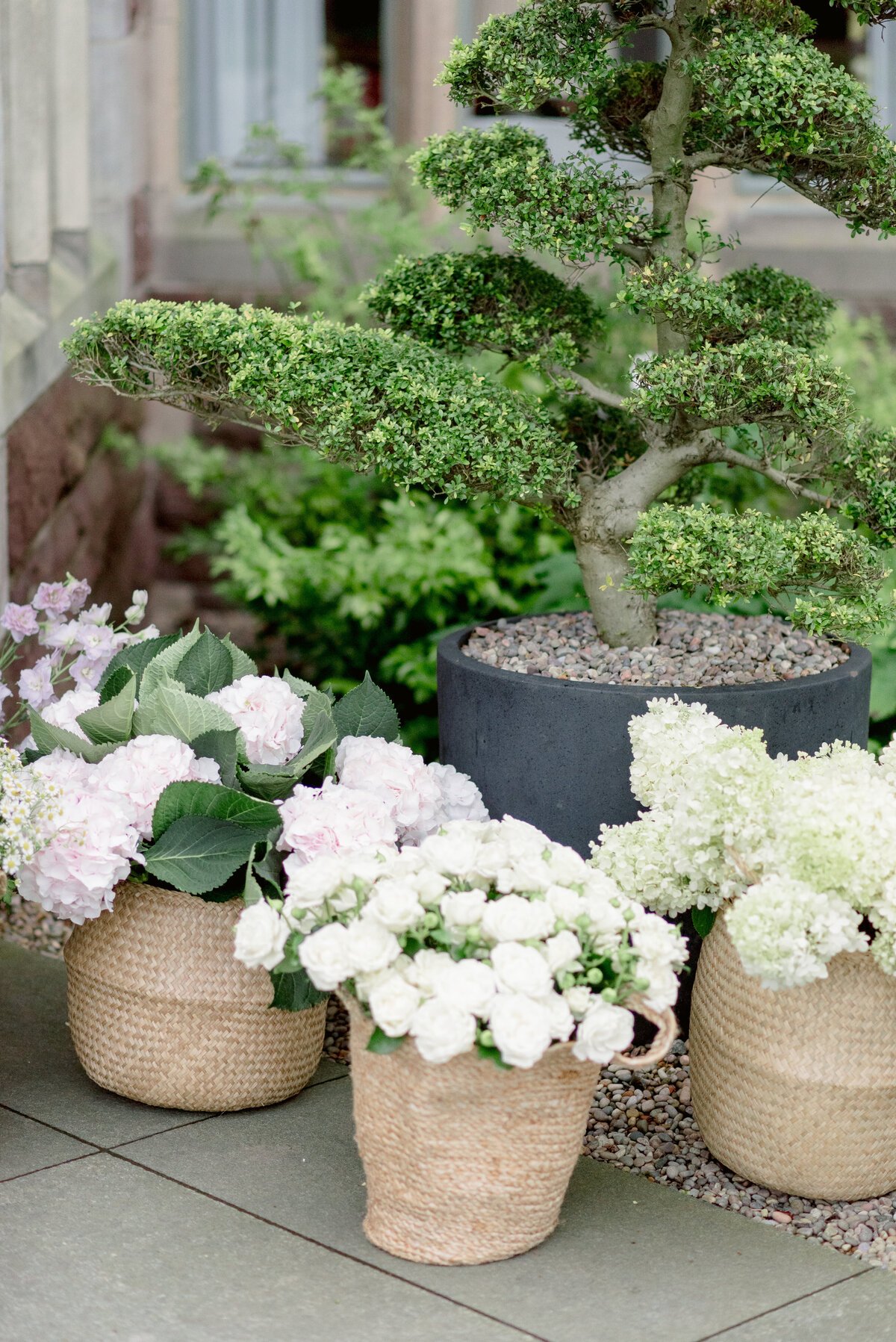 Cromlix House wedding florals by Lavender and Rose Events, Scotland wedding