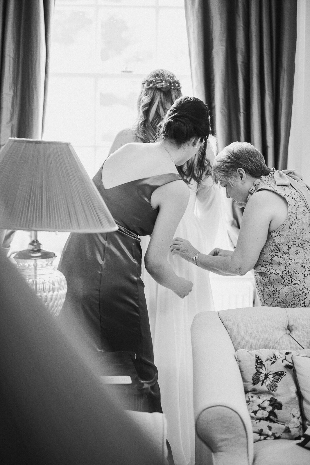 Elegant Wedding at Hinwick House, Northamptonshire - Destination Wedding Photography-71